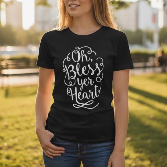 Tops - Bless Yer Heart T-Shirt New Juniors M